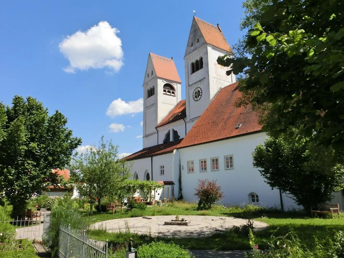 Beautiful Holiday Flat With Balcony In Bavaria Bad Bayersoien Apartment