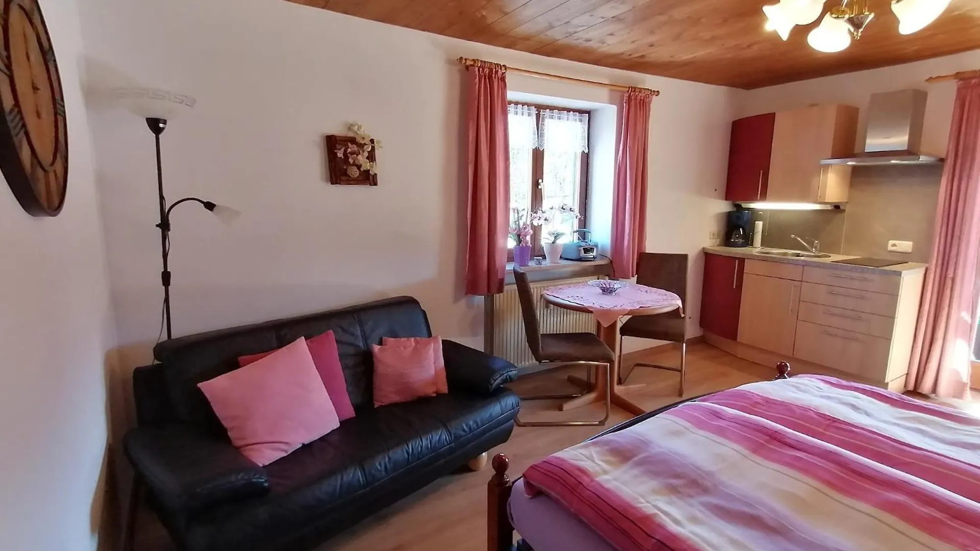 Apartment Beautiful Holiday Flat With Balcony In Bavaria Bad Bayersoien